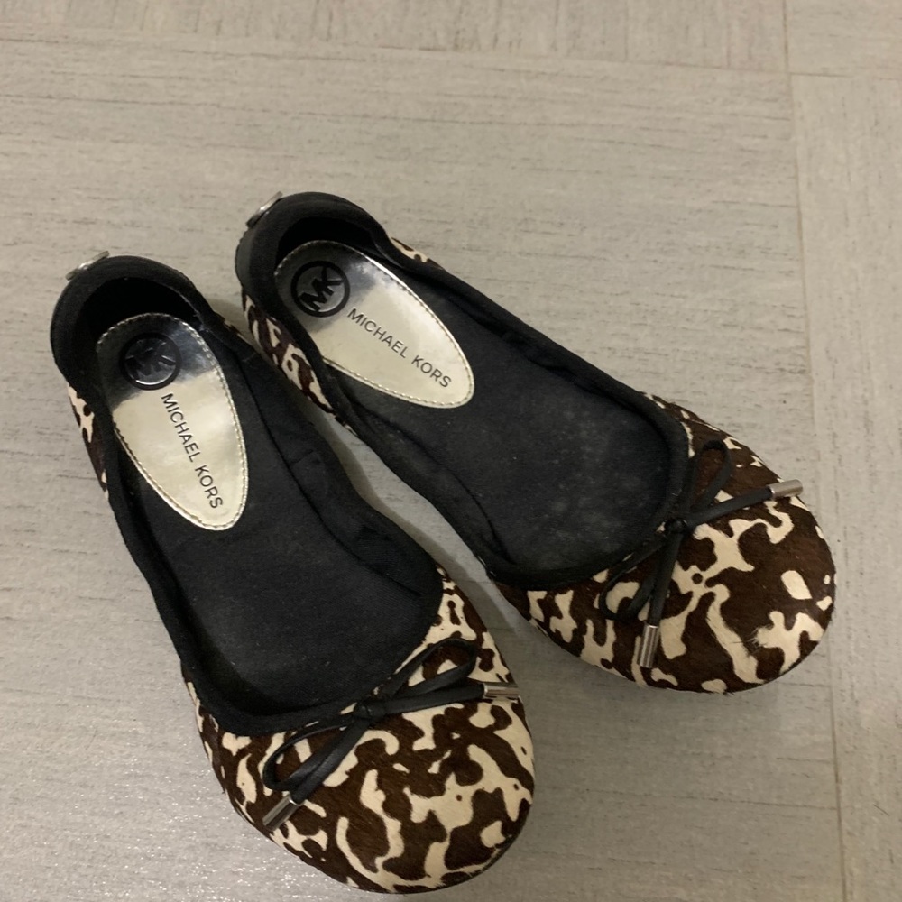 Women flat